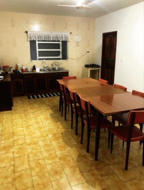 Quarto a 50 metros da praia